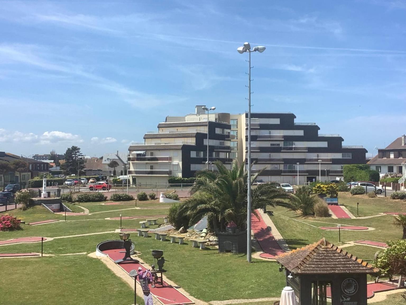 "O'Dbark" - Duplex 2 Etoiles - A 100M De La Plage Avec Jardin Courseulles-sur-Mer Buitenkant foto